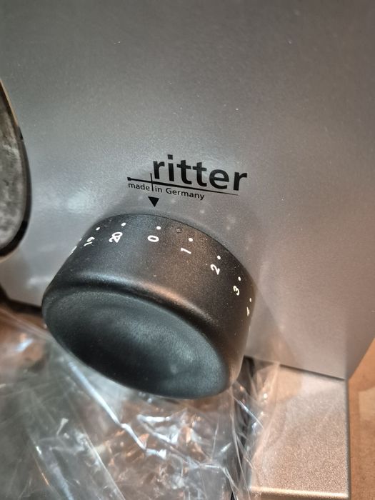 Feliator Ritter, nou