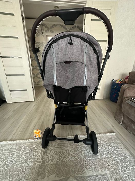 Детская коляска прогулочная