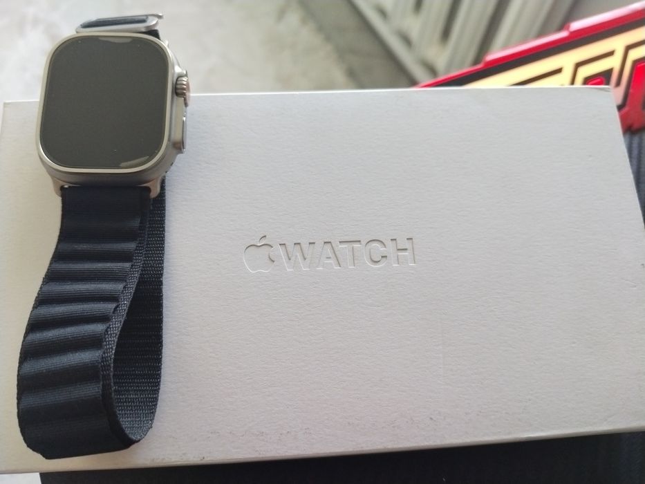 Apple watch ultra 2 49mm titanium white