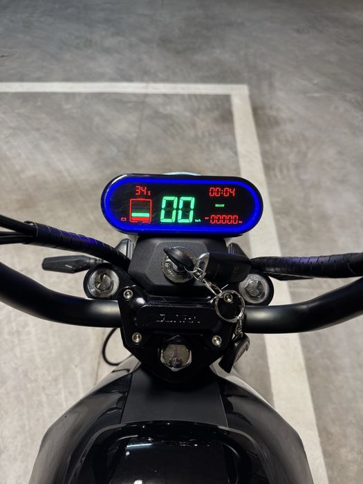 Електрически мотопед Miku Max