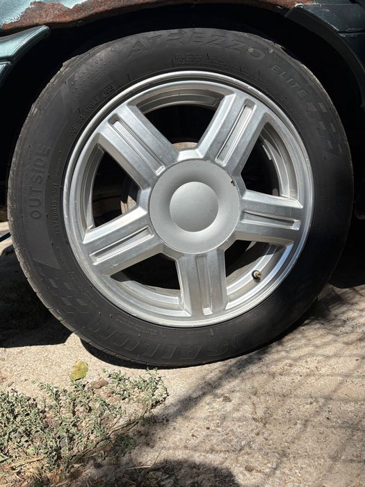 Торус r15 сатылады саудасы бар                 ..             .