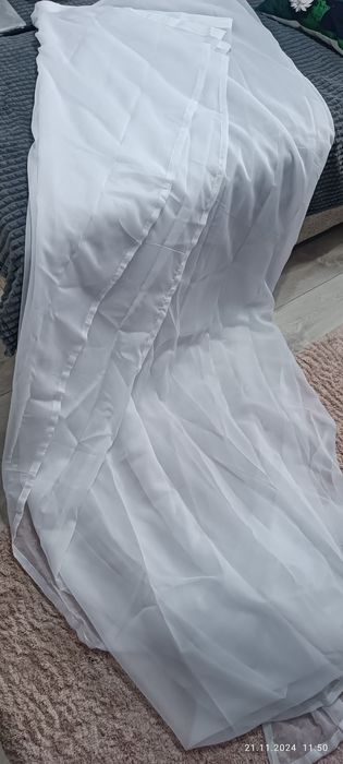 Продам тюль -вуаль новый 500*250 см