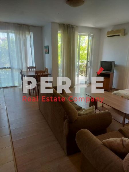 Дава се под наем Двустаен апартамент в Несебър - 79 кв.м за 255 € - Снимка #1