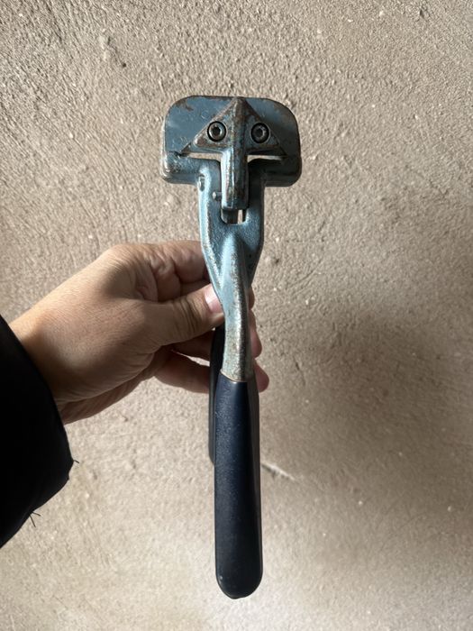 Ножницы для молдинга или профиля