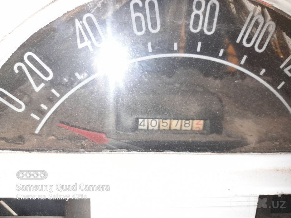 Волга газ 21      .