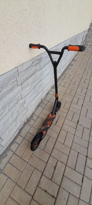 De vânzare trotineta Evo