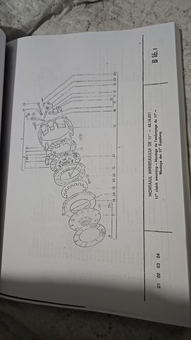 Carte /Catalogul  Pieselor de Schimb U 445