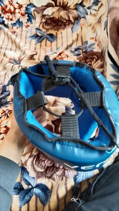 Бокс.Шлем "VENOM"