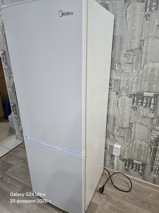 Продам холодильник