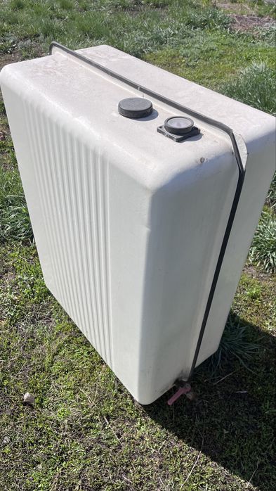 Бак топливный, емкость, металический