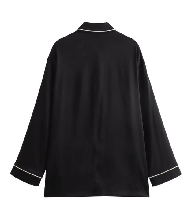 Женская двойка размера S.