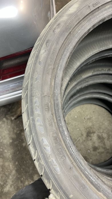 шины в хорошем состояний комплет