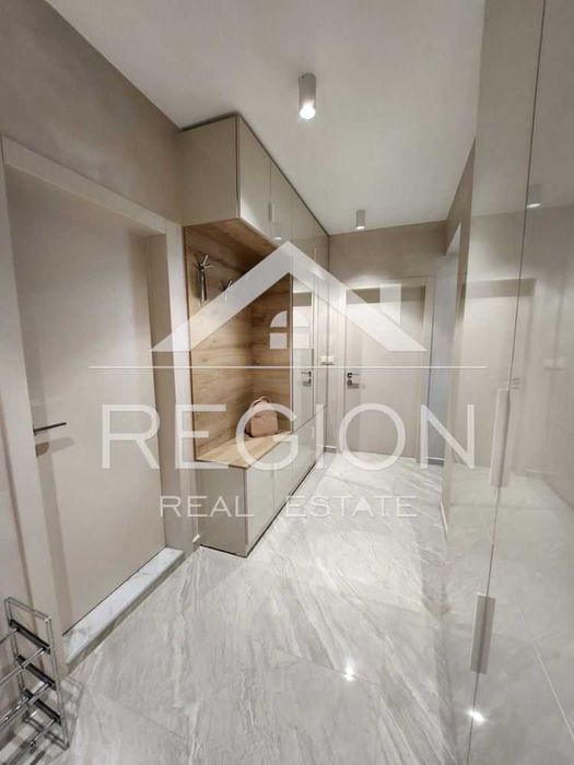 Дава се под наем Тристаен апартамент в Варна, Бриз - 93 кв.м за 2000 € - Снимка #15