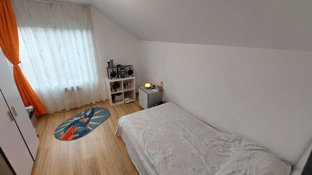 Inchiriere Casa P+ M, zona Serbanesti