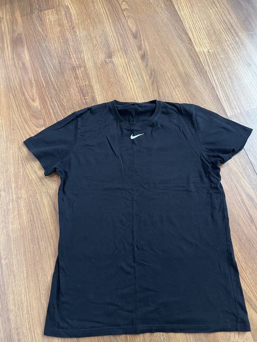 Продам подросковыйе одежду