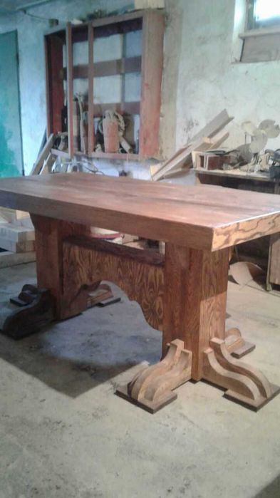 Мебель из дерева