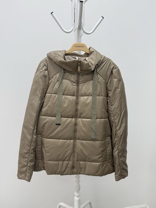 Куртки/ветровки Lasagrada