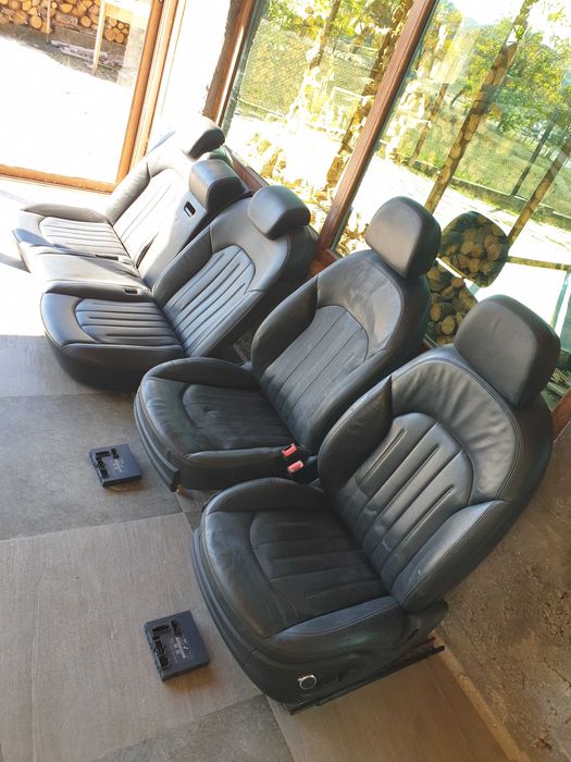 Кожен Салон AUDI A8