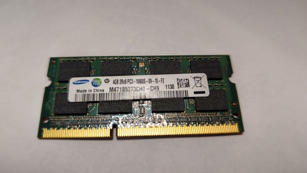 Памет лаптоп SAMSUNG 4GB DDR3 1333MHz.