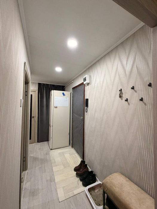 Продаётся 2 комн район.Автопарк