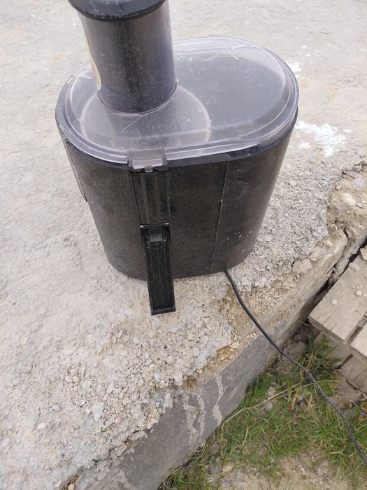 Продам соковыжомалка