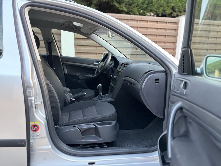 Skoda Octavia 2 Break /1.9 TDI/ euro4 /motor BXE/ 6+1Trepte/4X4/Dubluclimatronic/impecabila/interior foarte ingrijit/Pret discutabil