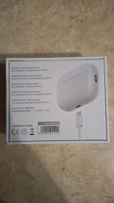 Продам AirPods Pro