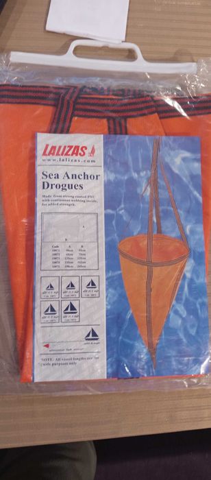 Плаваща котва за лодка