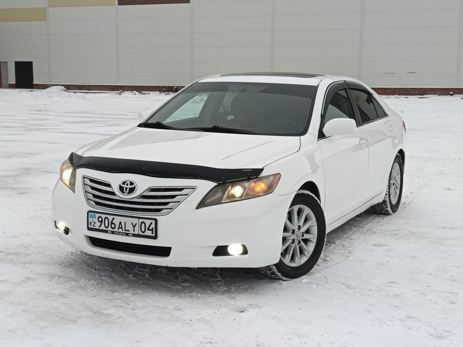 Продам toyota camry