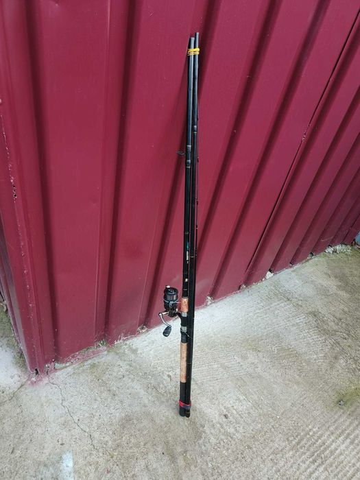 Vand 2 undite cu mulinete