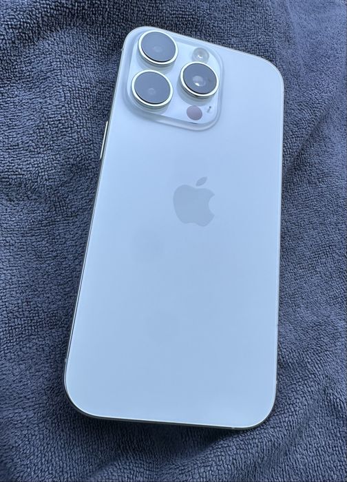 IPhone 16 Pro 128GB - 100% battery