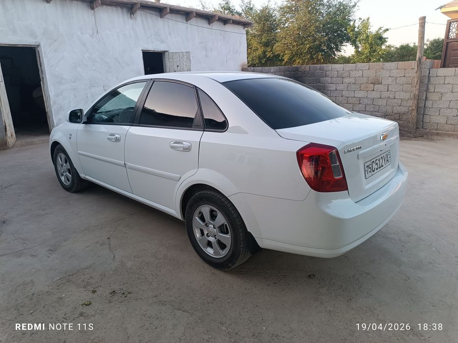 Jentra 2022 Lasetti surocha sotiladi