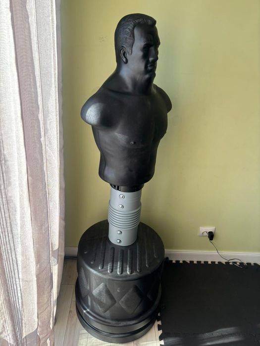 Manechin de antrenament