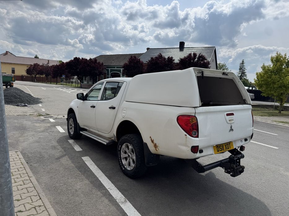 Mitsubishi L200 2011 Warrior 2.5di