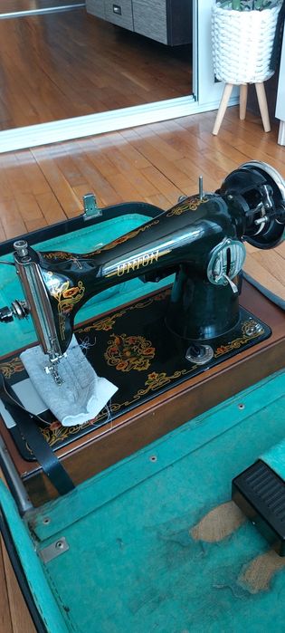 Електрическа шевна машина Юнион