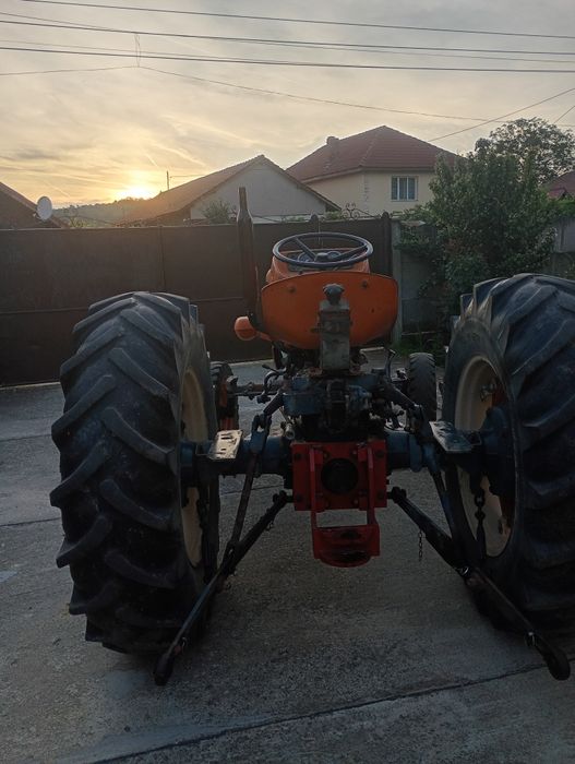Tractor Fiat 450 3 pistoane