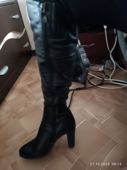 Продам сапоги 2000