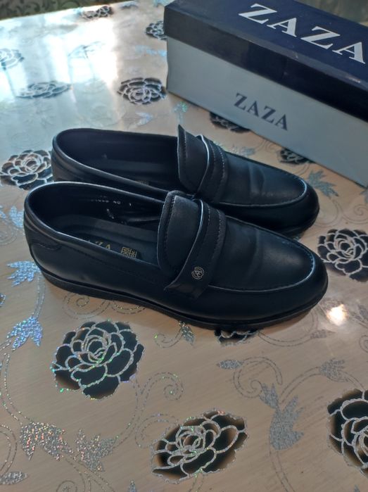 Продам туфли мужские подростковые