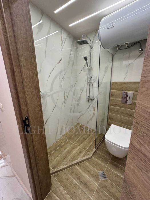 Продава се Тристаен апартамент в Пловдив, Мараша - 107 кв.м за 2795 €/кв.м - Снимка #5