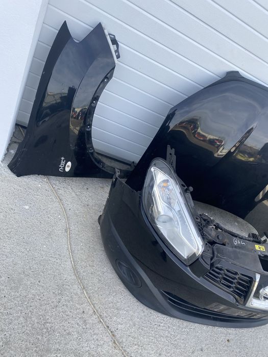 Fata completa Nissan Qashqai facelift bara fata capota far xenon aripa