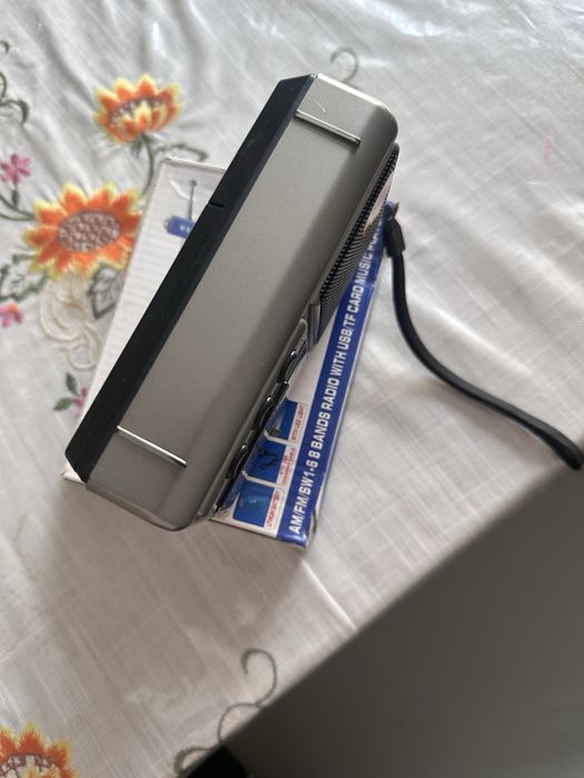 Радио новый за 5000 тг