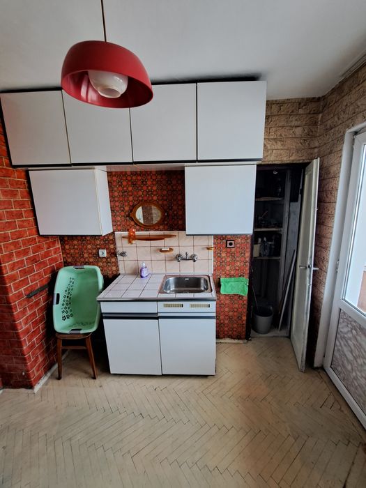 Продава се Двустаен апартамент в Шумен, Добруджански - 60 кв.м за 1445 €/кв.м - Снимка #5