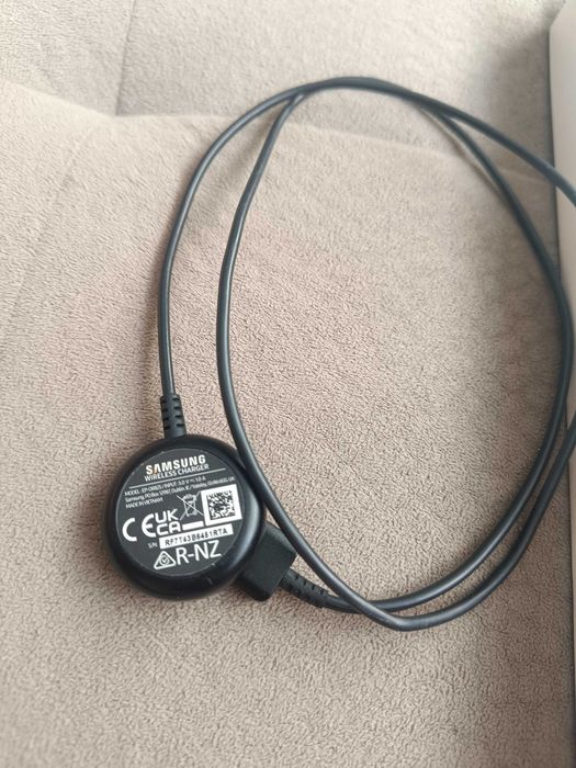 Смарт часовник Samsung Galaxy Watch 4, 40 mm