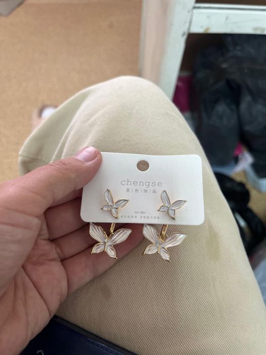 Бижутерия серги  продам