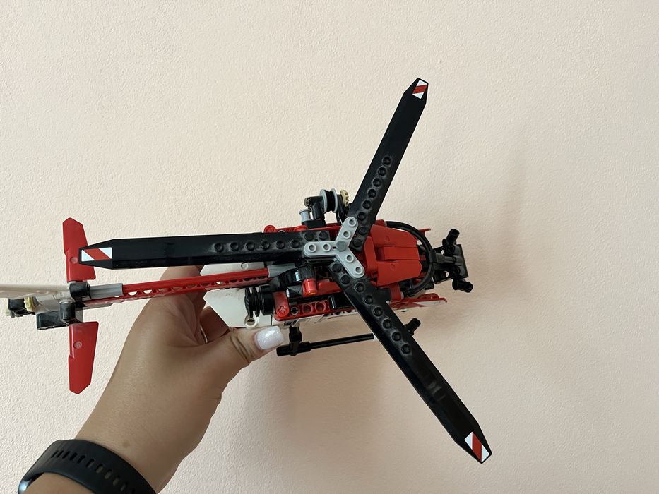 LEGO Technic - Спасителен хеликоптер (42092)