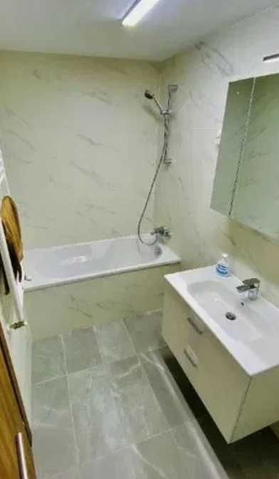 Дава се под наем Двустаен апартамент в Пловдив, Христо Смирненски - 65 кв.м за 229.5 € - Снимка #2