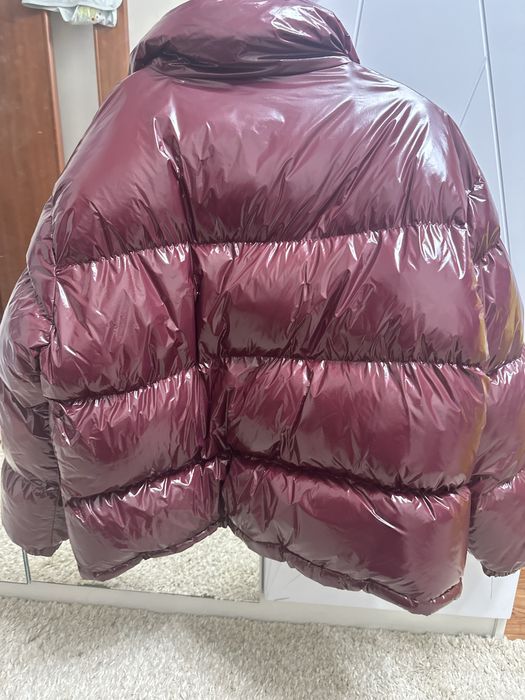 Продам пуховик Корея