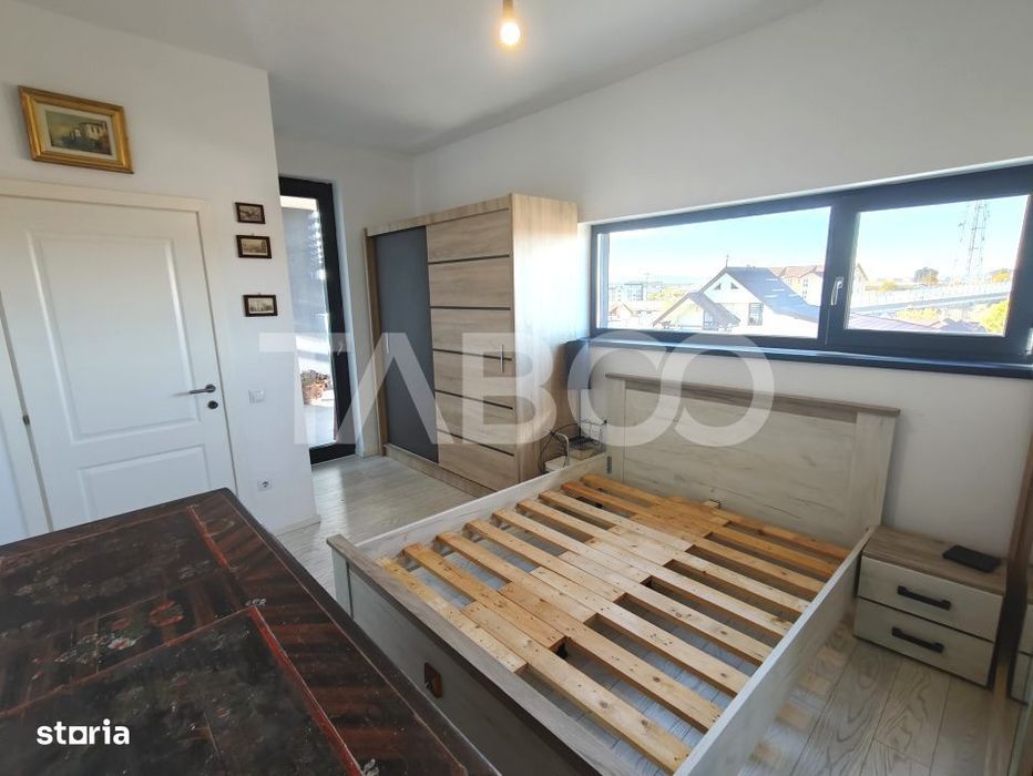 Penthouse 3 camere de inchiriat - 87 mp utili - disponibil imediat