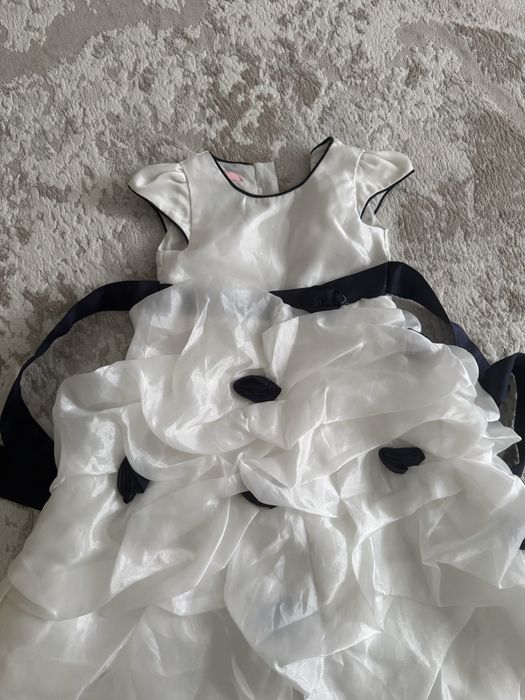 Продам детское платье