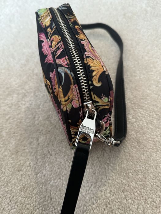 Дамски чанти разпродажба versace